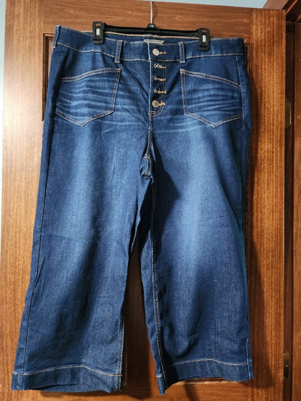 Torrid High-Rise Wide-Leg Crop Jeans in Vintage Stretch Denim,